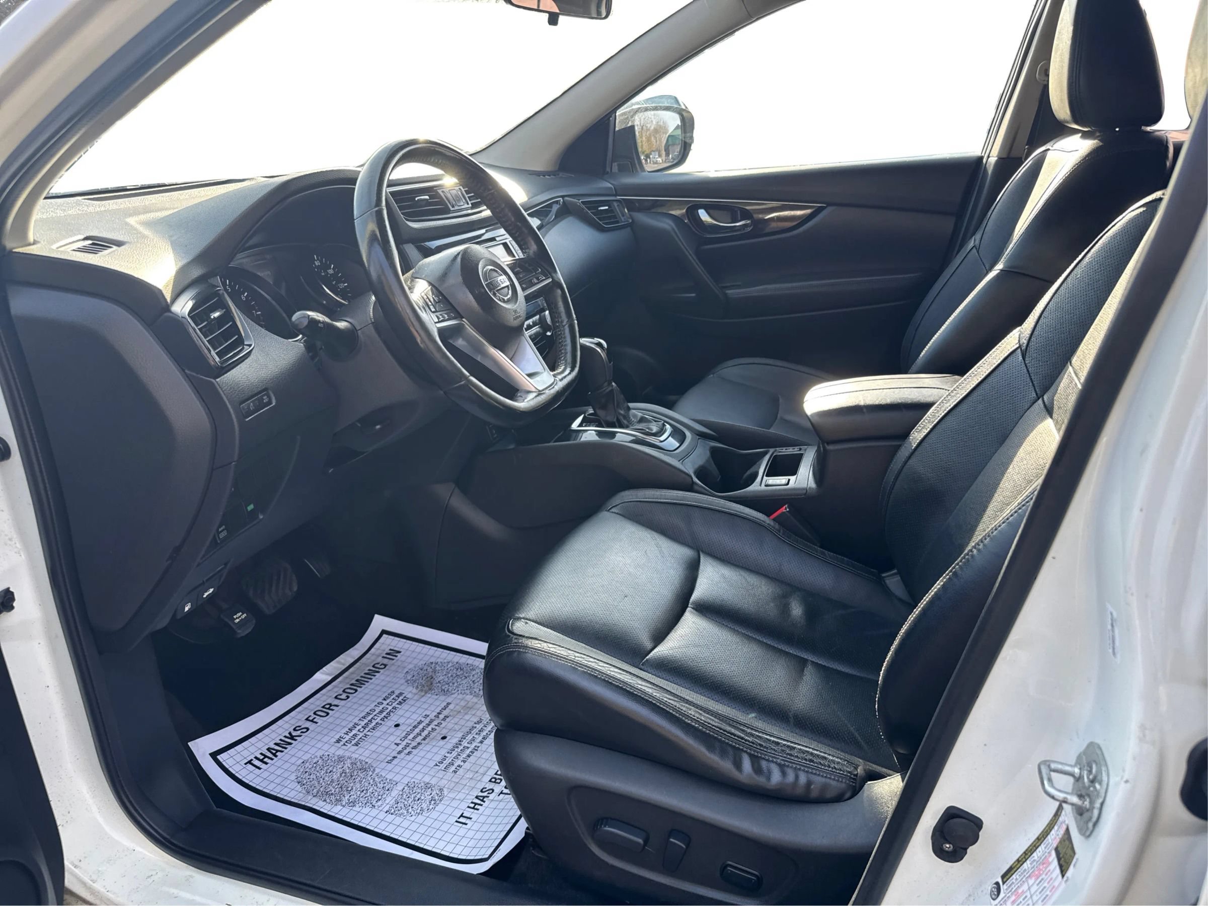 Used 2017 Nissan Rogue Sport SL AWD/4WD image 11