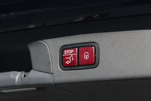 Used 2020 Mercedes-Benz GLS 450 4MATIC image 13