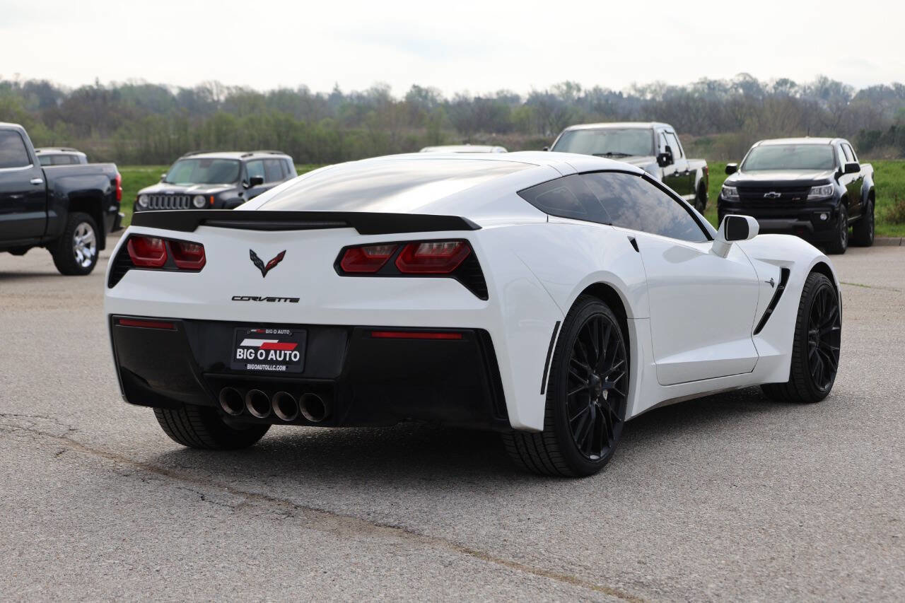 Used 2019 Chevrolet Corvette Stingray Coupe w/ Carbon Flash Badge Package image 9