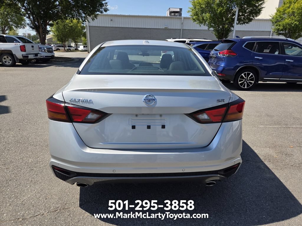 Used 2022 Nissan Altima 2.5 SR FWD image 6