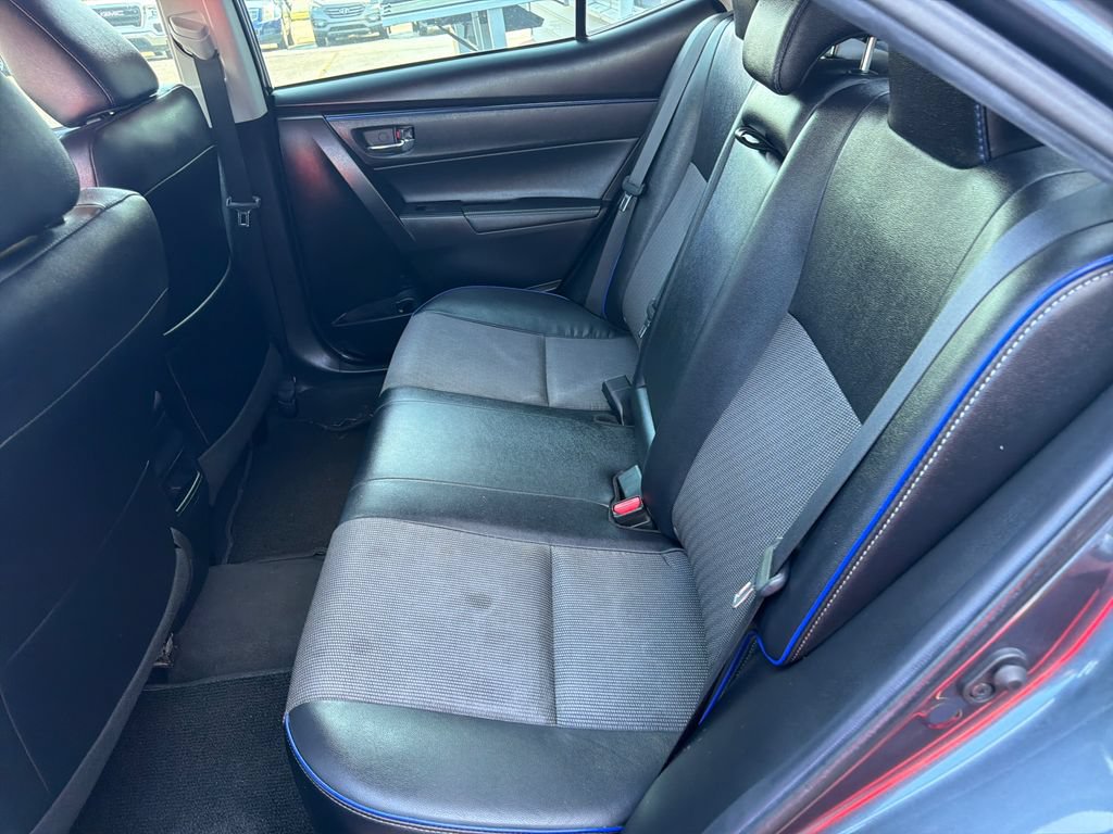 Used 2019 Toyota Corolla SE FWD image 37