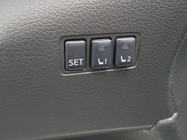 Certified 2022 Nissan Rogue Sport SL w/ Premium Package image 19