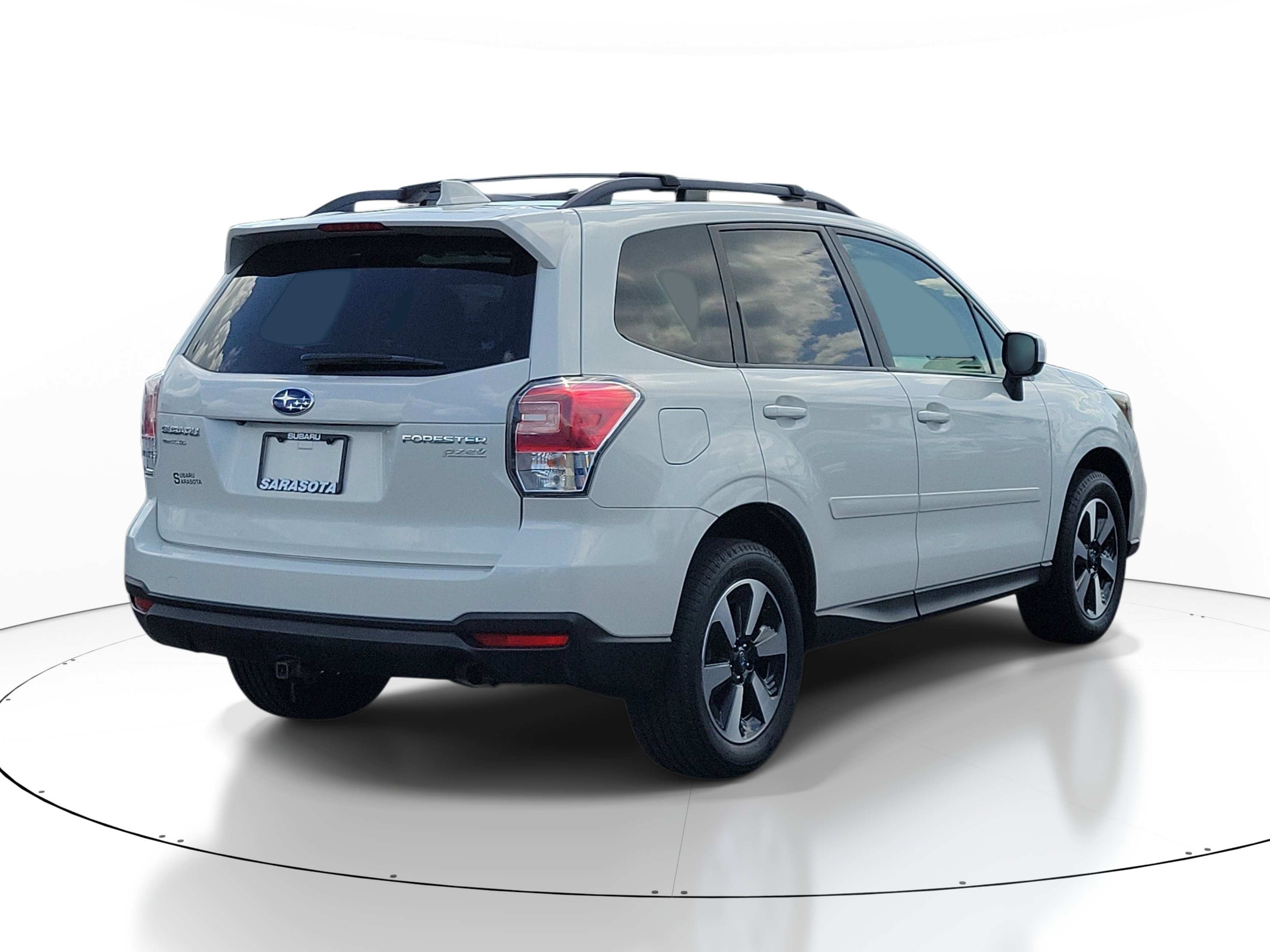 Used 2017 Subaru Forester 2.5i Premium image 6