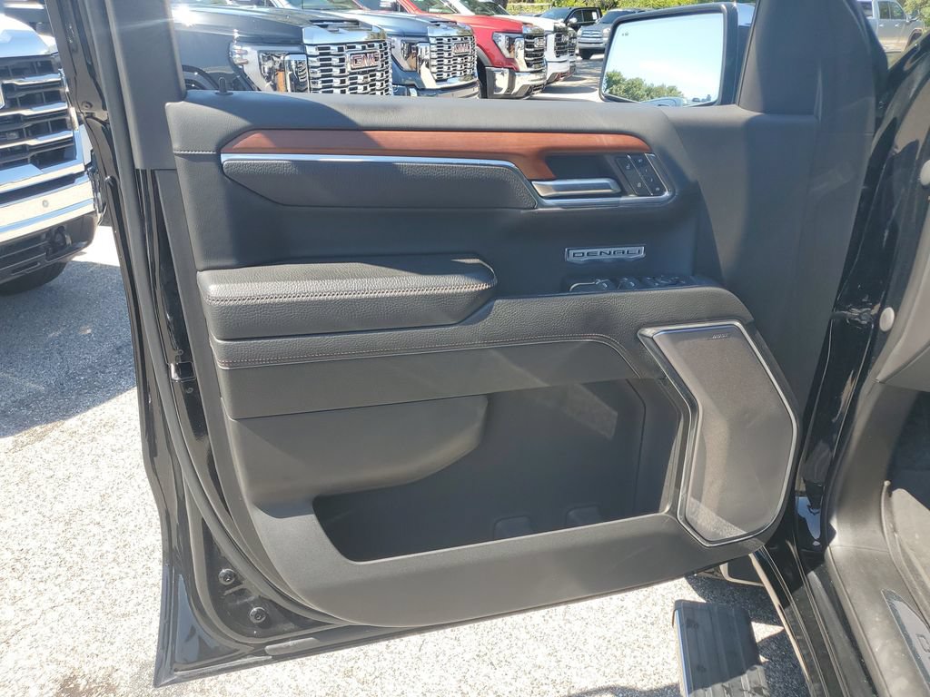 Certified 2023 GMC Sierra 1500 Denali w/ Denali Reserve Package AWD/4WD image 25