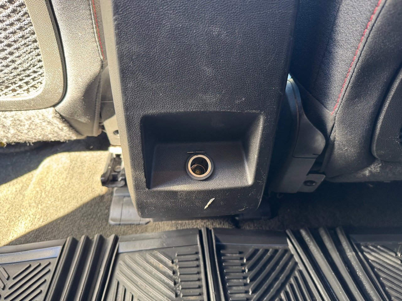 Used 2014 Chevrolet Equinox LS image 32
