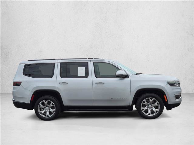 Used 2022 Jeep Wagoneer Series II AWD/4WD image 4
