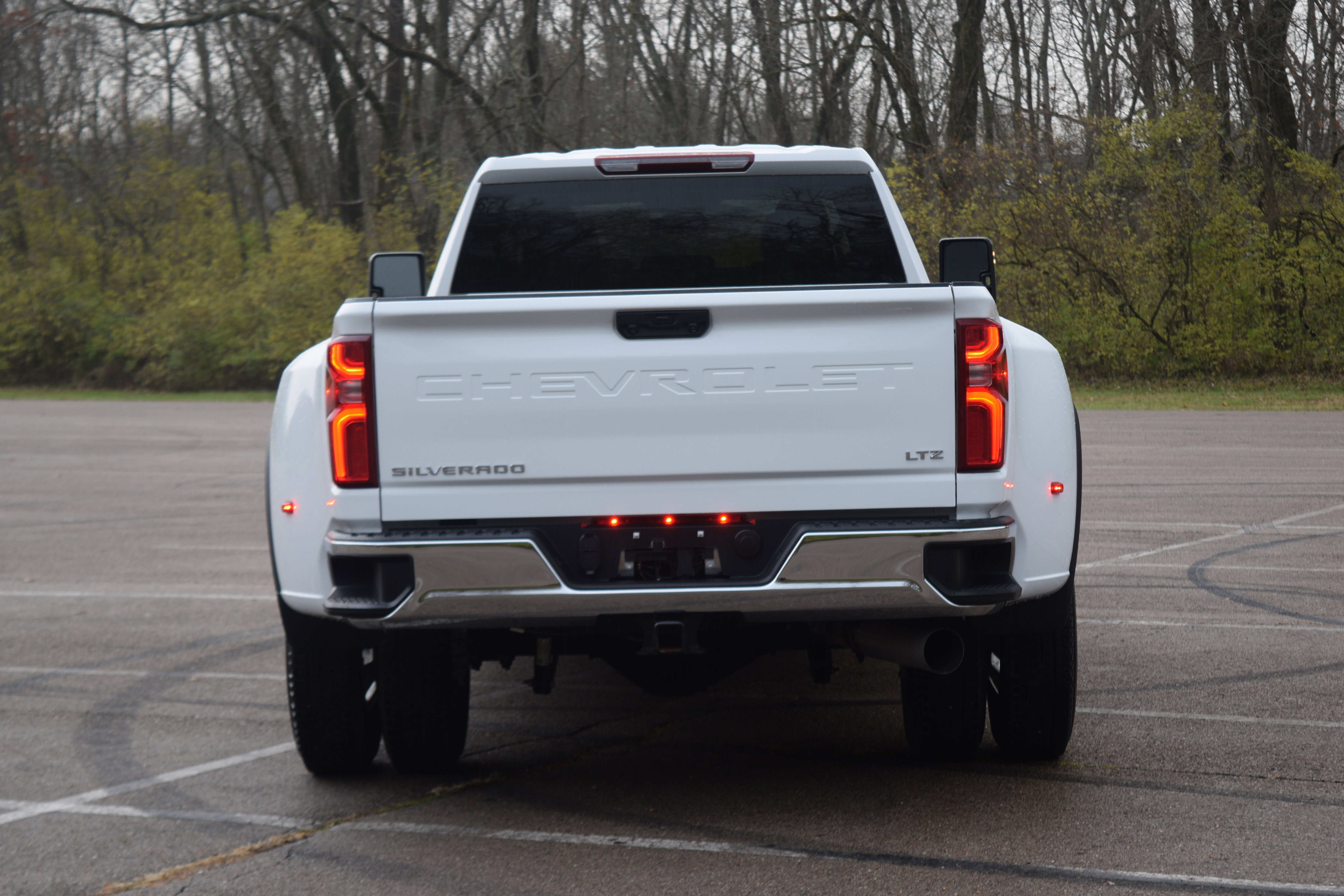 Used 2025 Chevrolet Silverado 3500 LTZ image 23
