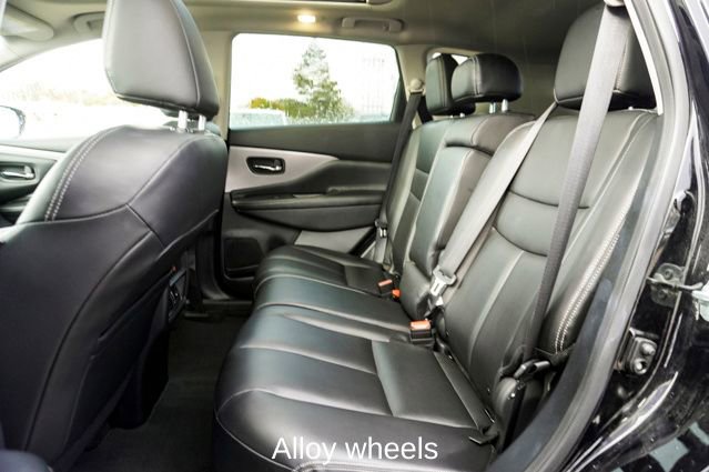 Used 2024 Nissan Murano SV image 8