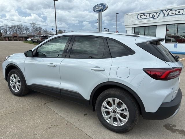 New 2025 Ford Escape Active w/ Cold Weather Package AWD/4WD image 3