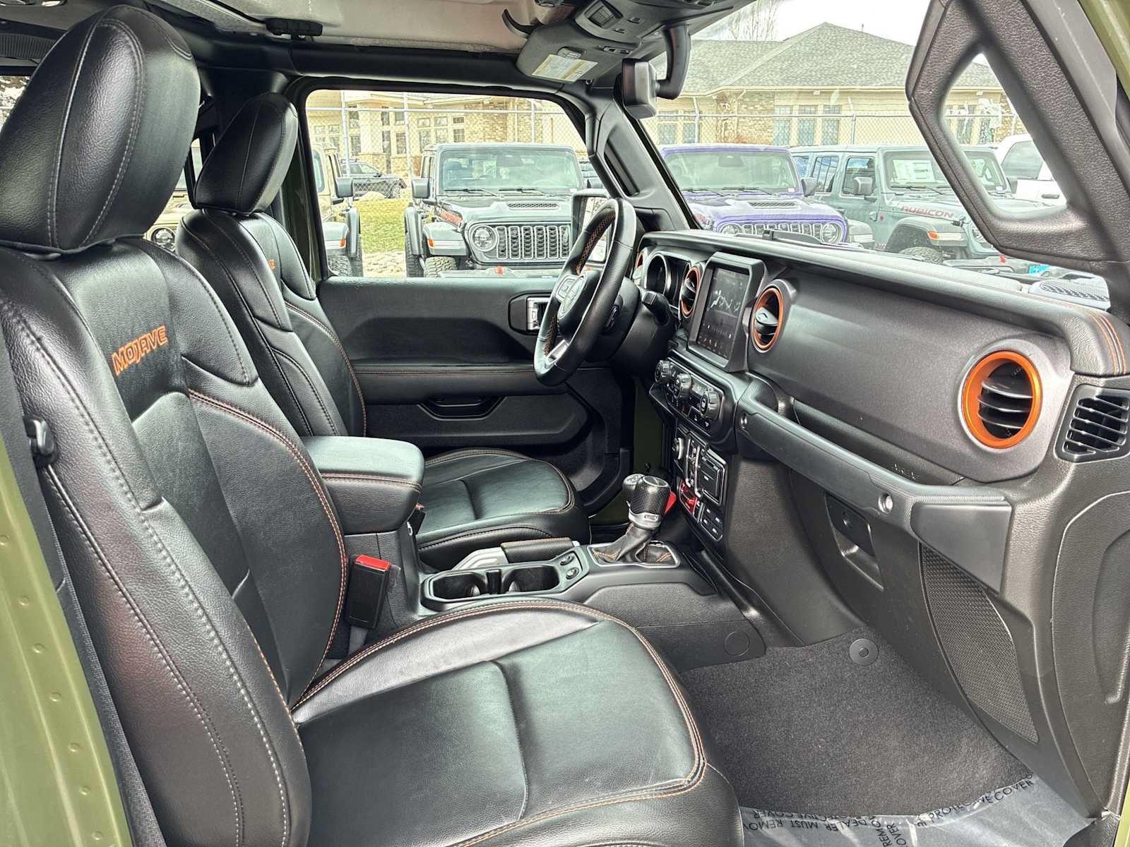 Used 2021 Jeep Gladiator Mojave w/ Uconnect 4C Nav & Sound Group AWD/4WD image 26