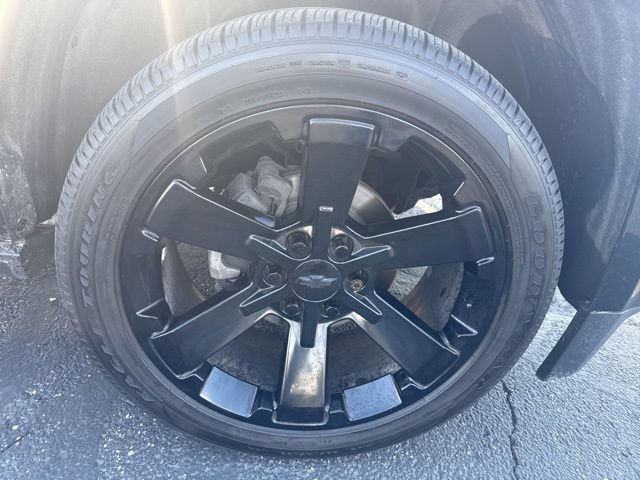 Used 2019 Chevrolet Suburban Premier w/ Premier Plus Edition AWD/4WD image 35