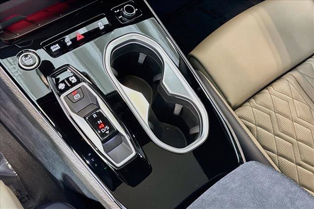 New 2026 Audi A6 Premium Plus AWD/4WD image 14