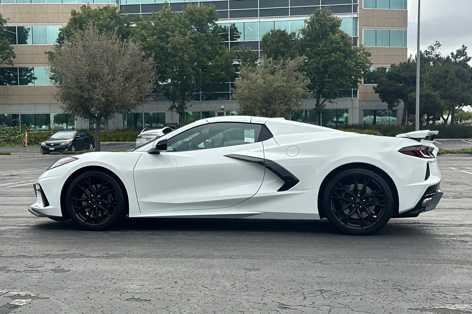 Used 2026 Chevrolet Corvette Stingray Preferred Conv w/ Z51 Performance Package RWD image 7