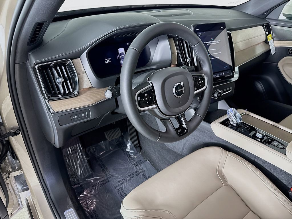 New 2026 Volvo XC90 T8 Plus w/ Protection Package Premier image 9