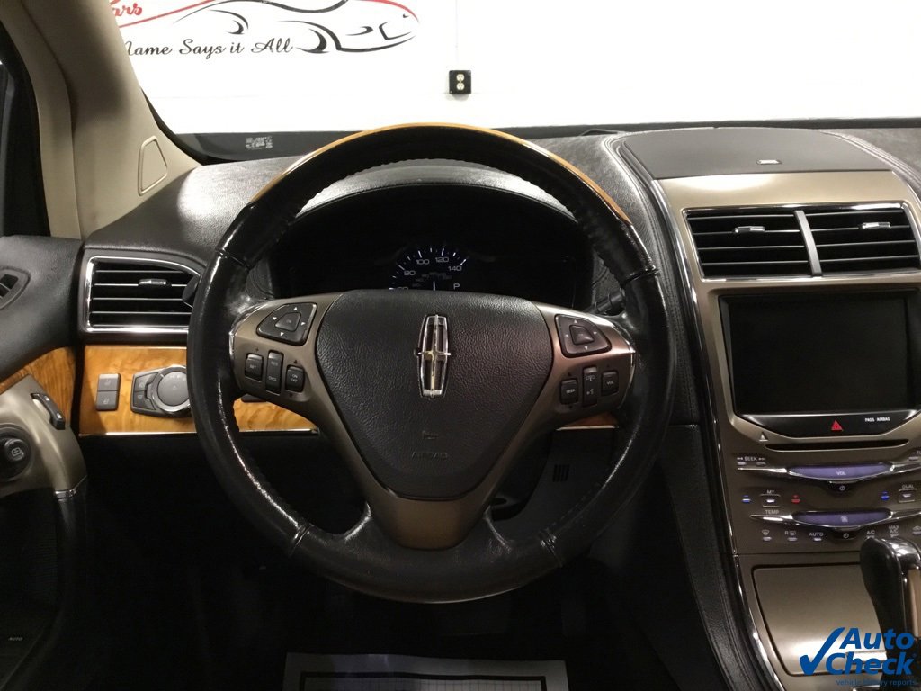 Used 2013 Lincoln MKX AWD image 45