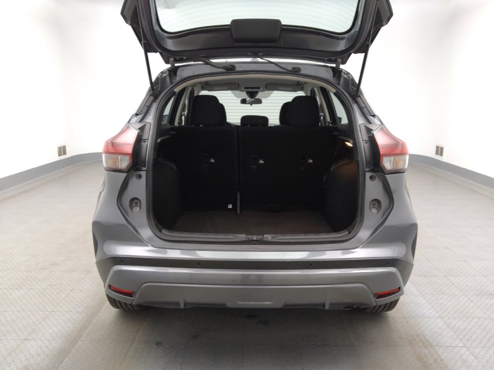Used 2023 Nissan Kicks S FWD image 29