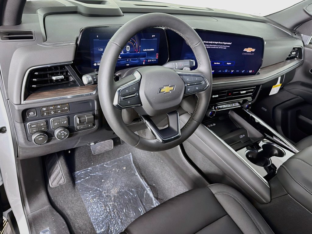 New 2027 Chevrolet Suburban LT w/ Comfort Package AWD/4WD image 9