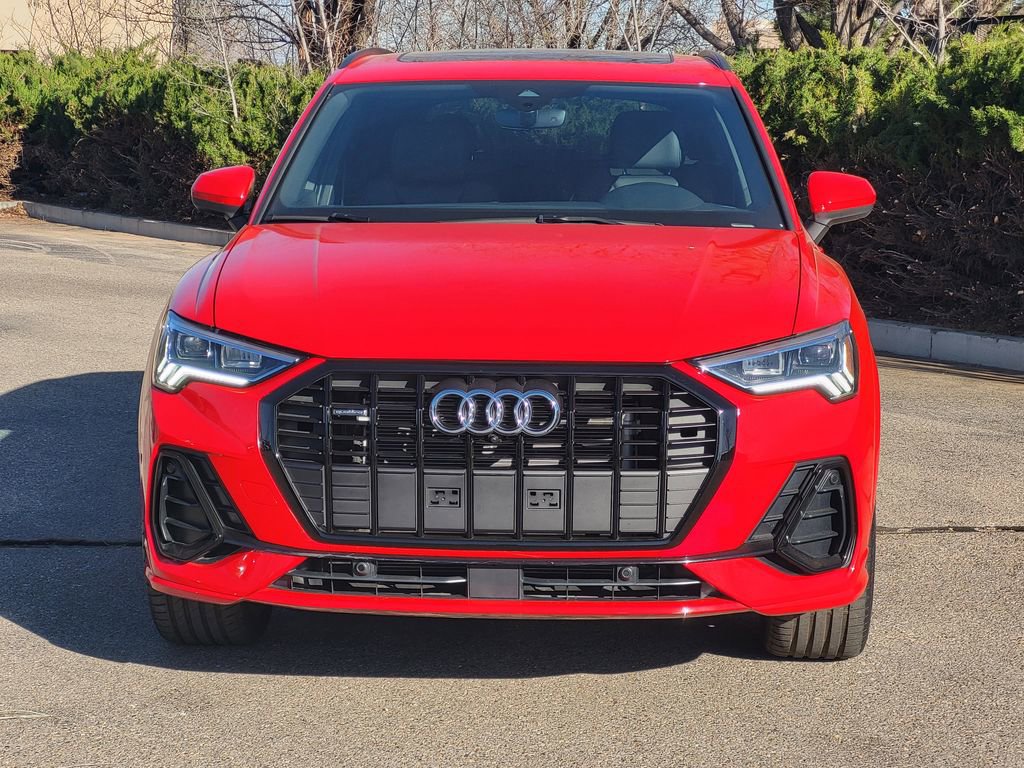 Used 2023 Audi Q3 2.0T Premium Plus w/ Premium Plus Package image 2