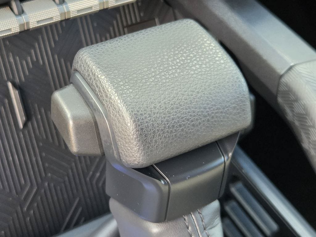 Used 2025 Toyota 4Runner SR5 AWD/4WD image 20