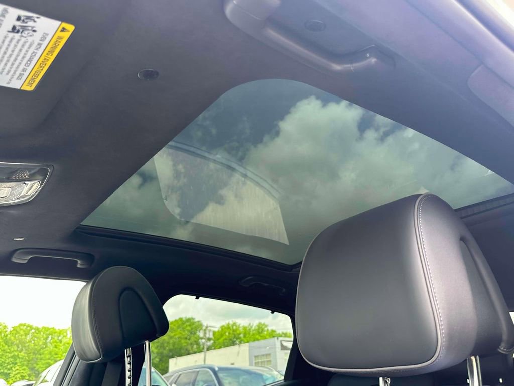 New 2024 Genesis GV60 Performance image 19