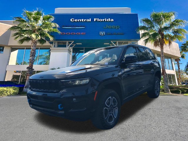 Used 2022 Jeep Grand Cherokee Trailhawk AWD/4WD image 9
