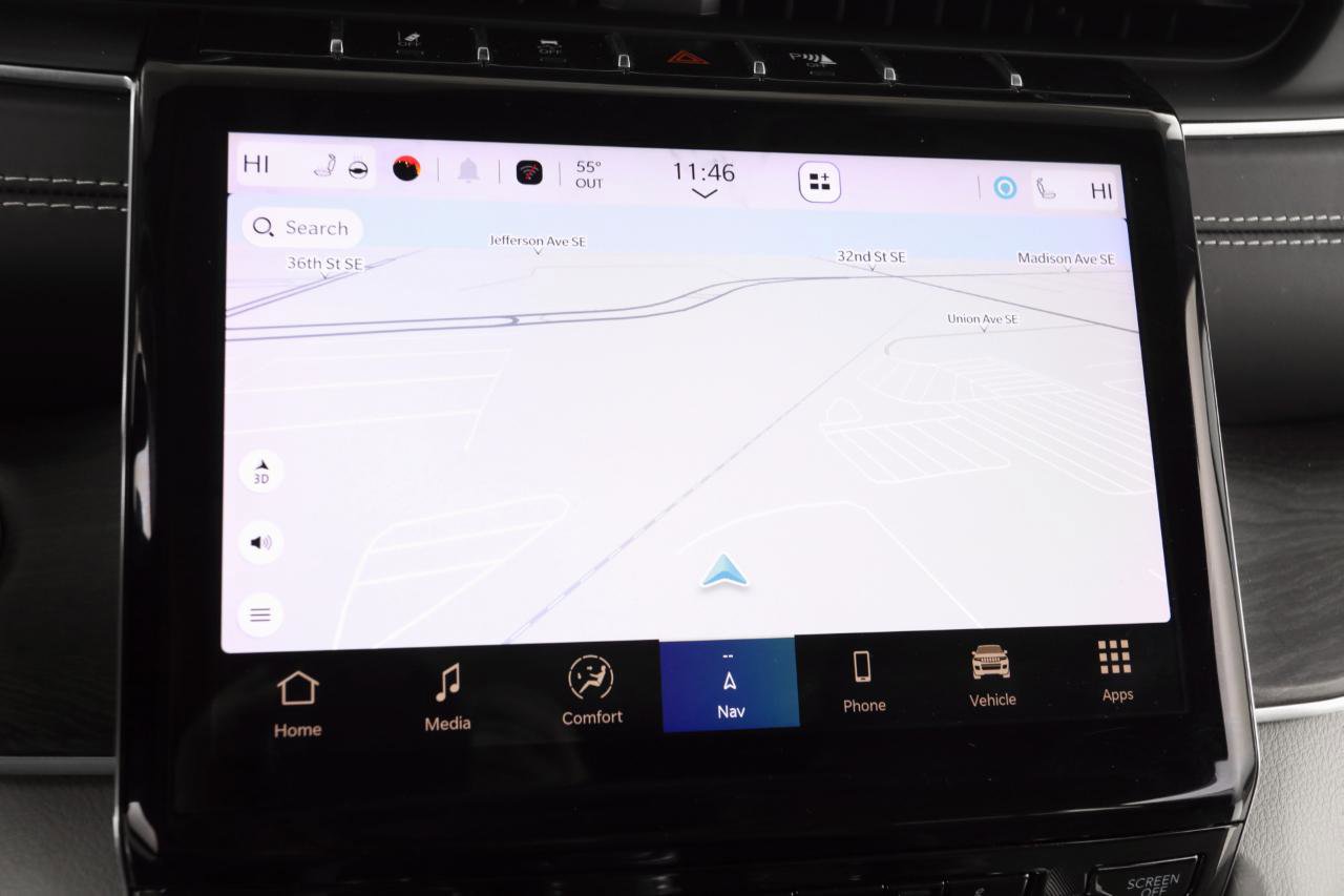 Used 2022 Jeep Grand Cherokee L Overland w/ Advanced Protech Group III image 21