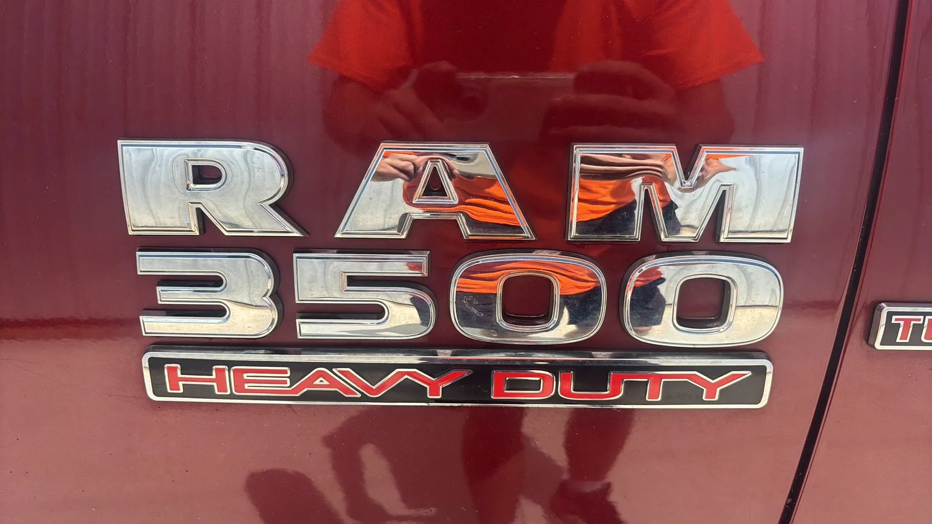 Used 2018 RAM 3500 Tradesman w/ Chrome Appearance Group AWD/4WD image 9