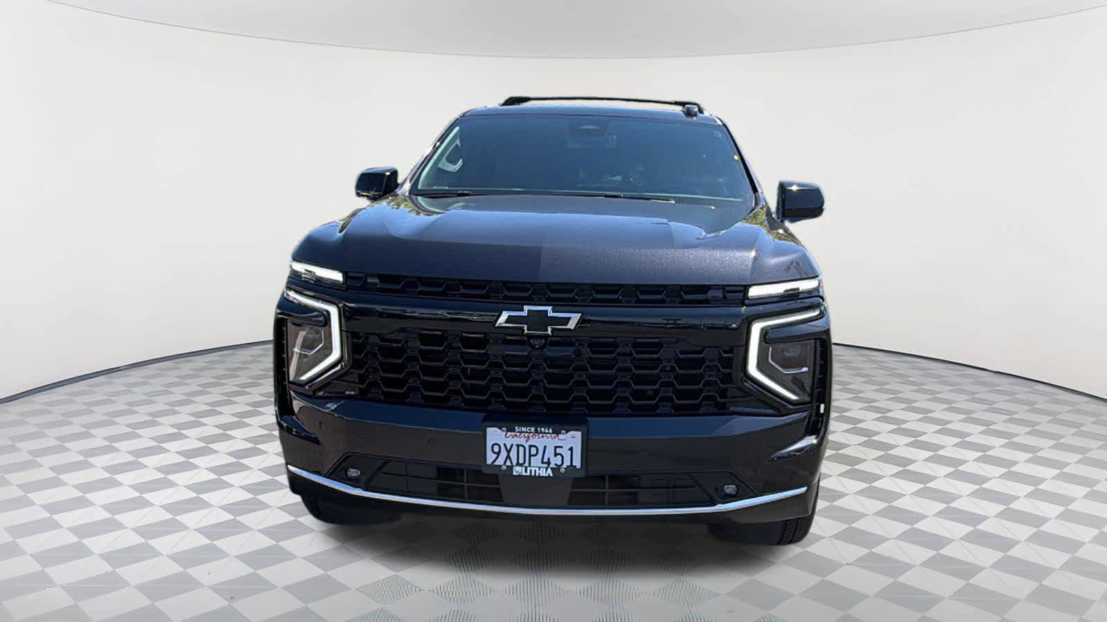 Certified 2026 Chevrolet Tahoe Premier AWD/4WD image 2