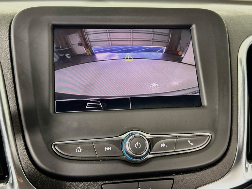 Used 2023 Chevrolet Equinox LT w/ Driver Convenience Package AWD/4WD image 37