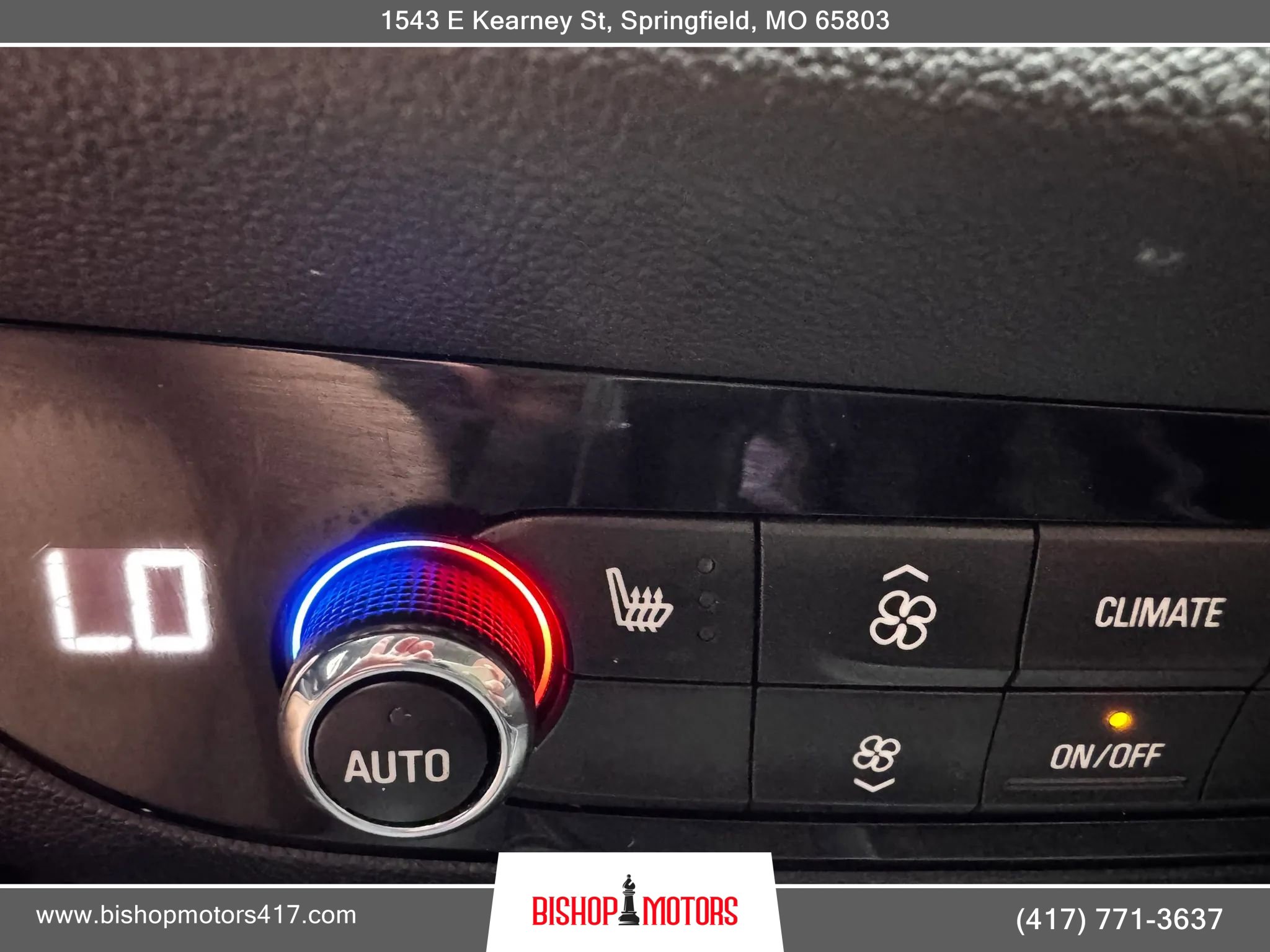 Used 2020 Buick Enclave Essence w/ Sound and Sites Package AWD/4WD image 49