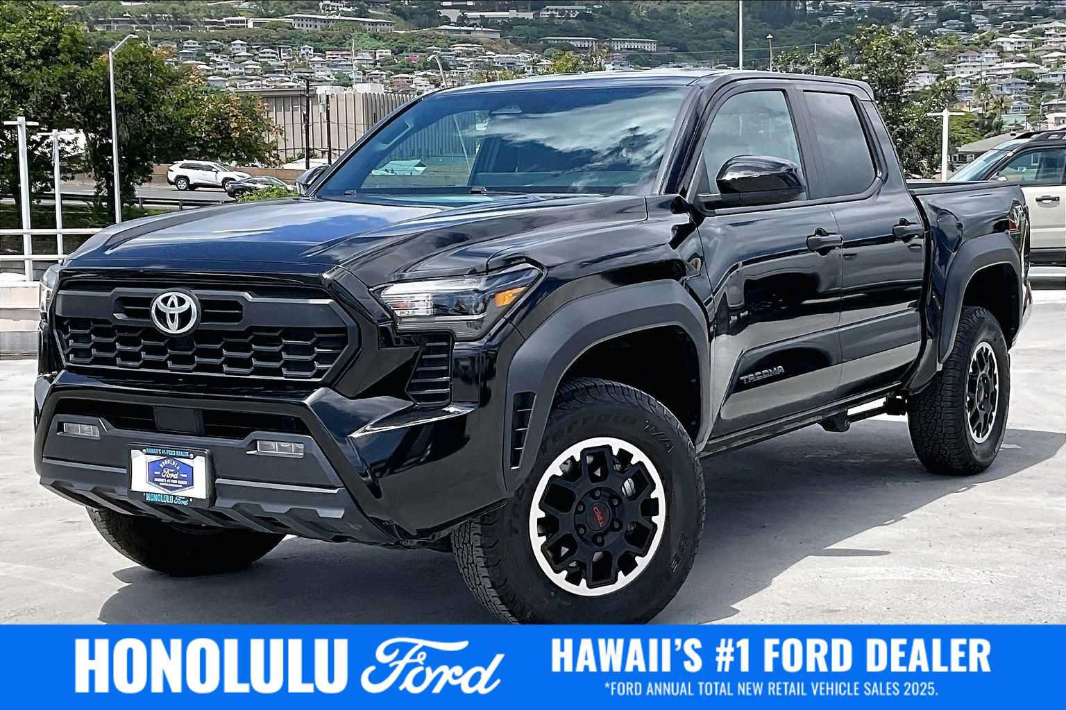 Used 2024 Toyota Tacoma TRD Off-Road AWD/4WD video 1