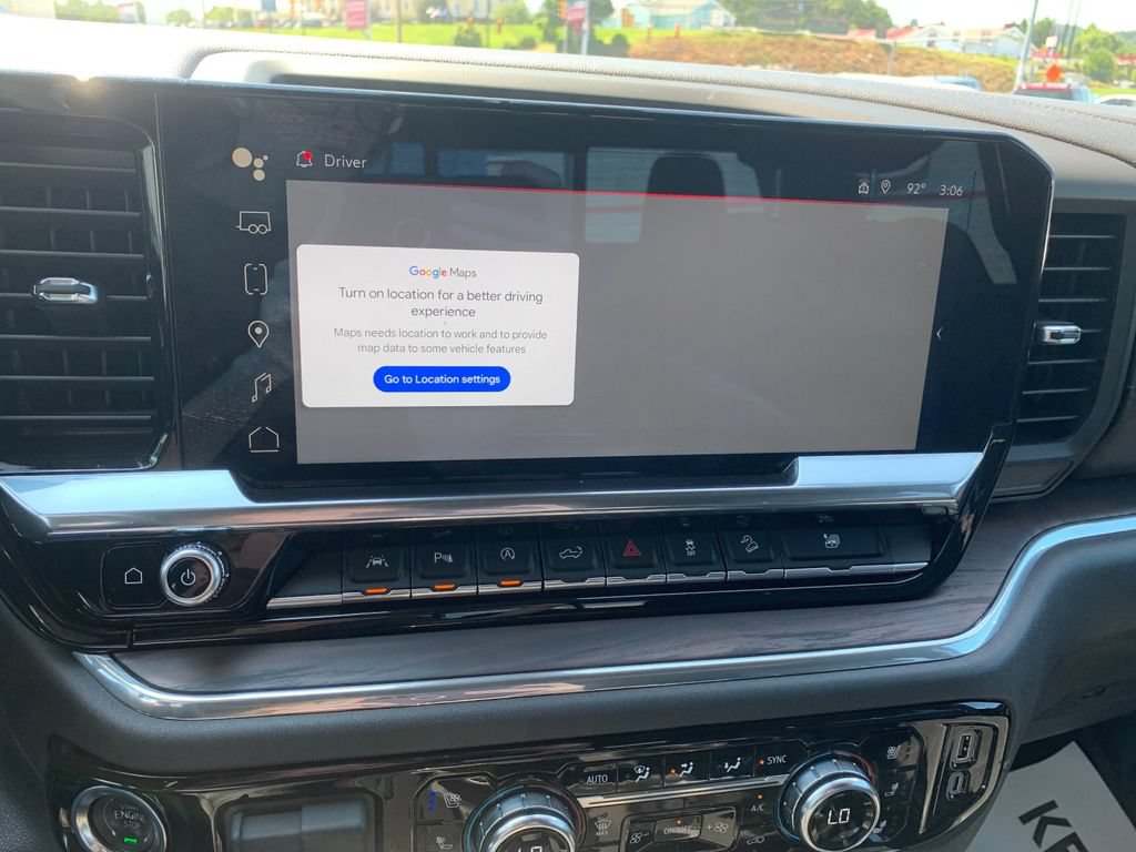 Used 2024 GMC Sierra 1500 SLT w/ SLT Premium Plus Package AWD/4WD image 18