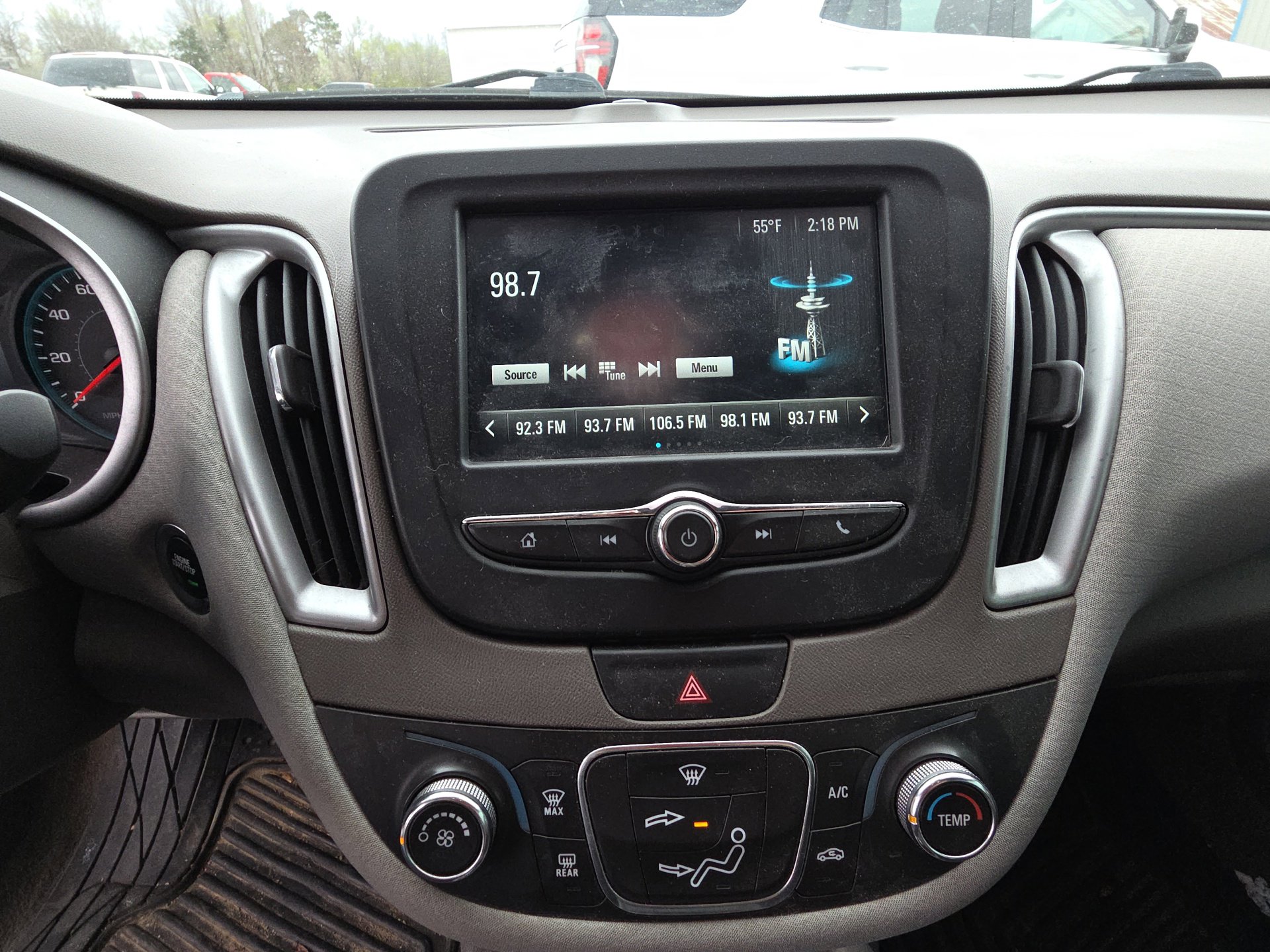 Used 2016 Chevrolet Malibu LS image 10