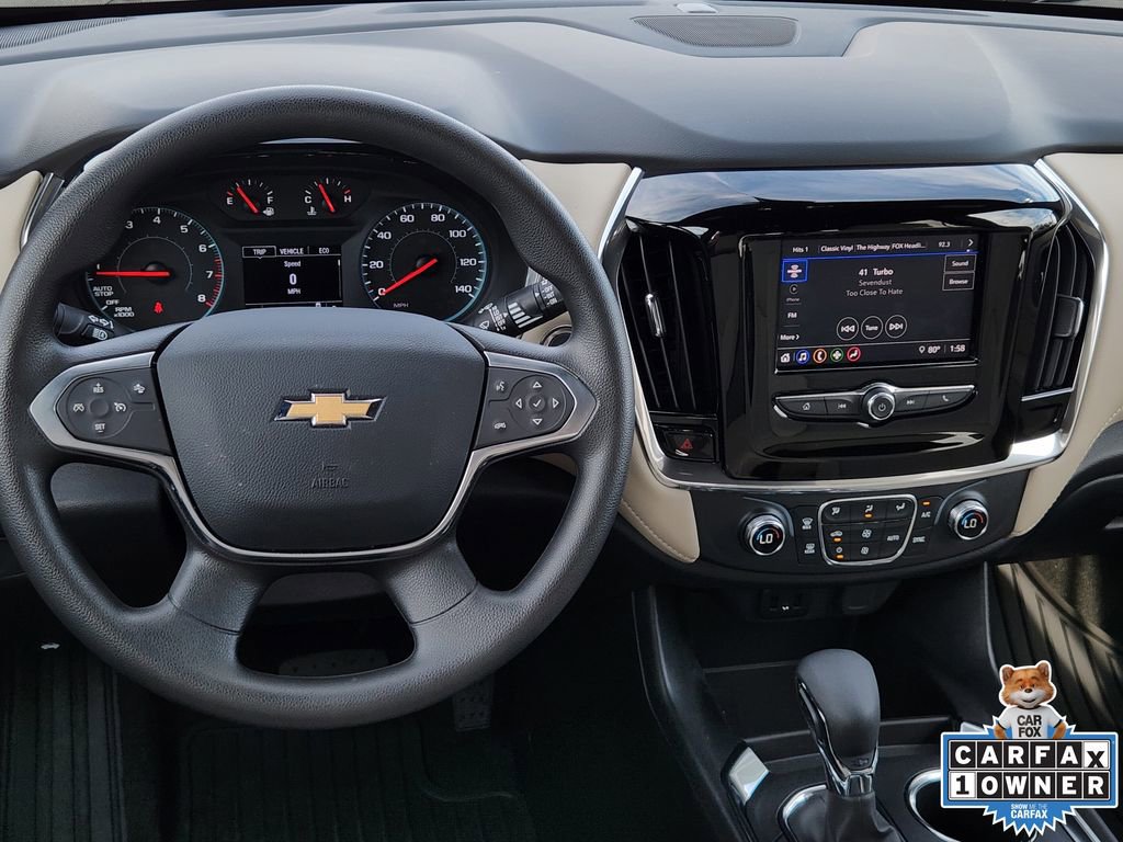 Used 2023 Chevrolet Traverse LS image 31