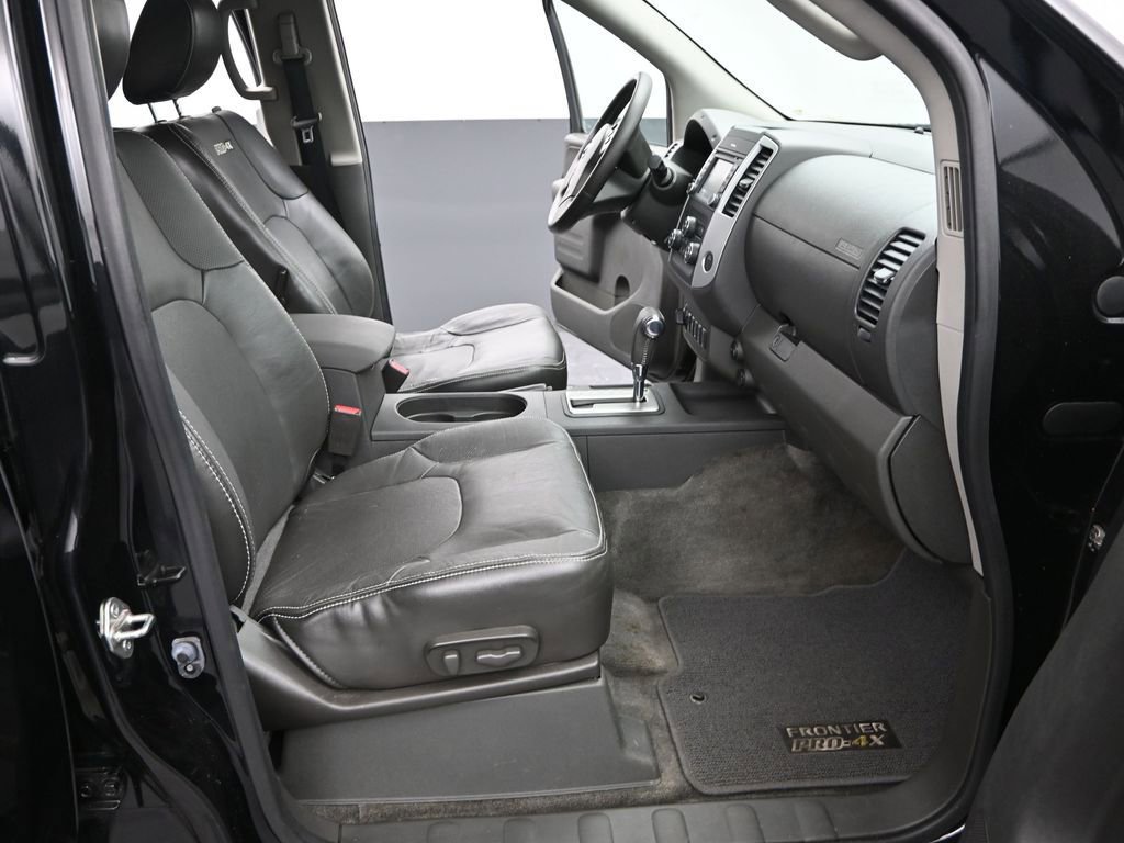 Used 2018 Nissan Frontier PRO-4X w/ Pro-4x Luxury Package image 14