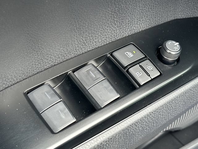 Used 2026 Toyota Camry SE w/ Multimedia Upgrade Package FWD image 15