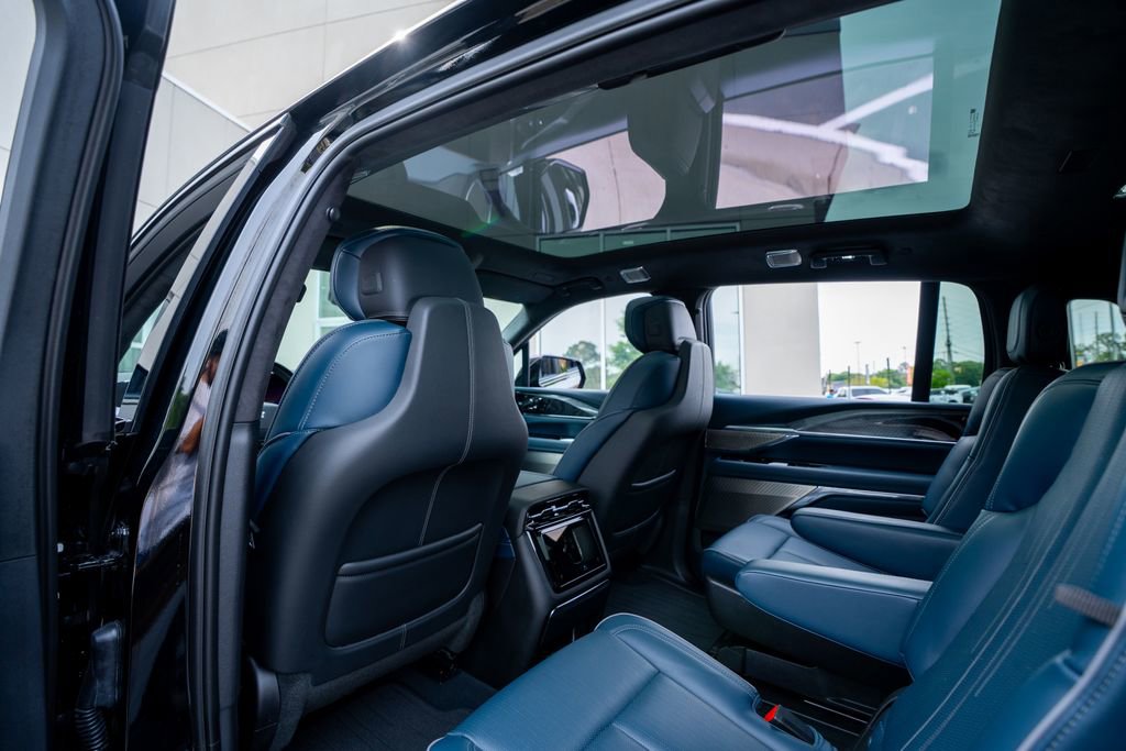 Used 2025 Cadillac Escalade IQ Luxury 2 w/ LPO, Premium Carpet Package AWD/4WD image 73