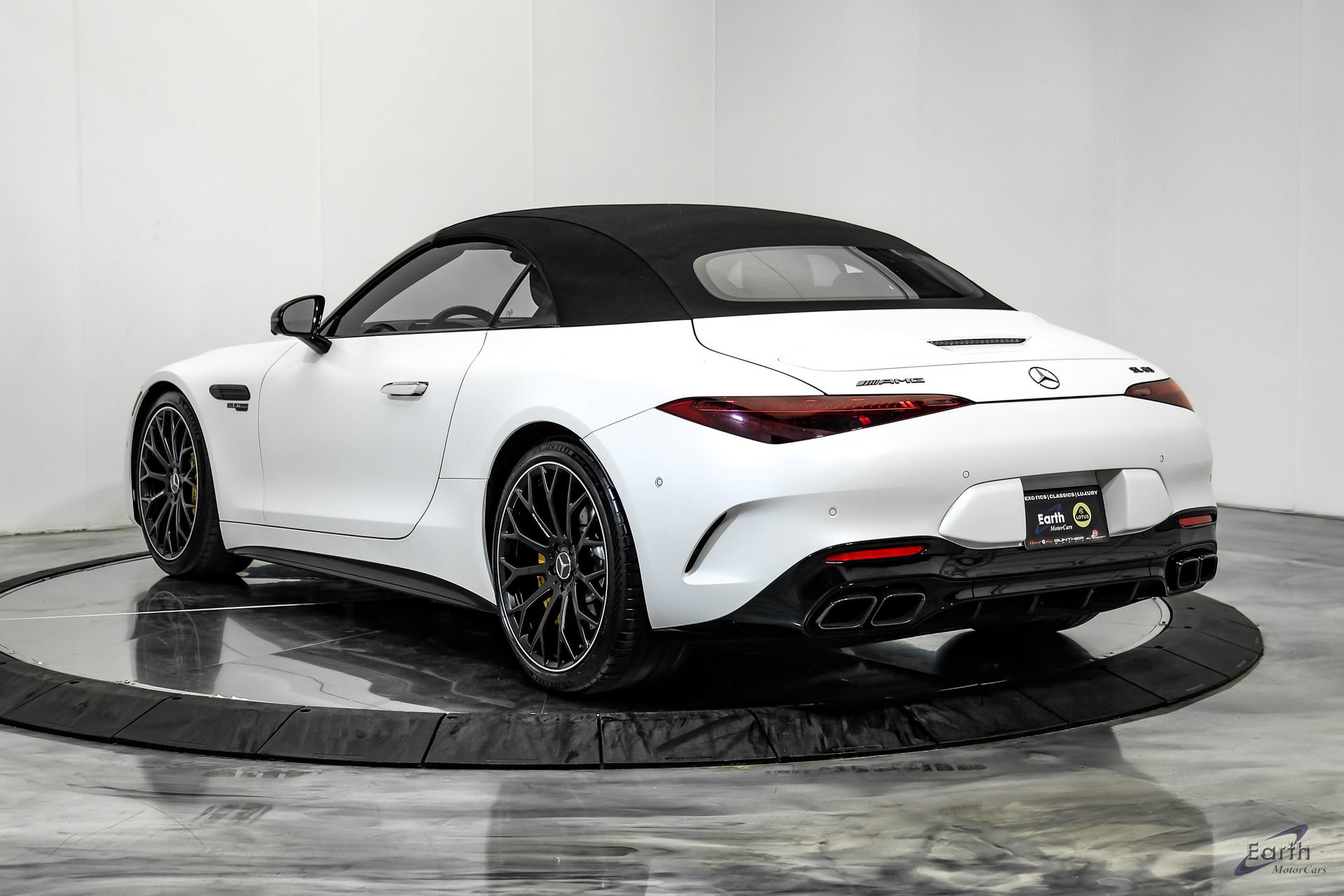 Used 2022 Mercedes-Benz SL 63 AMG 4MATIC image 12