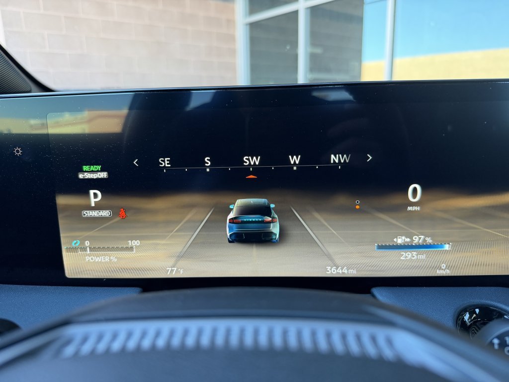 Used 2026 Nissan Leaf SV+ w/ Floor Mat Package (SV+) FWD image 17
