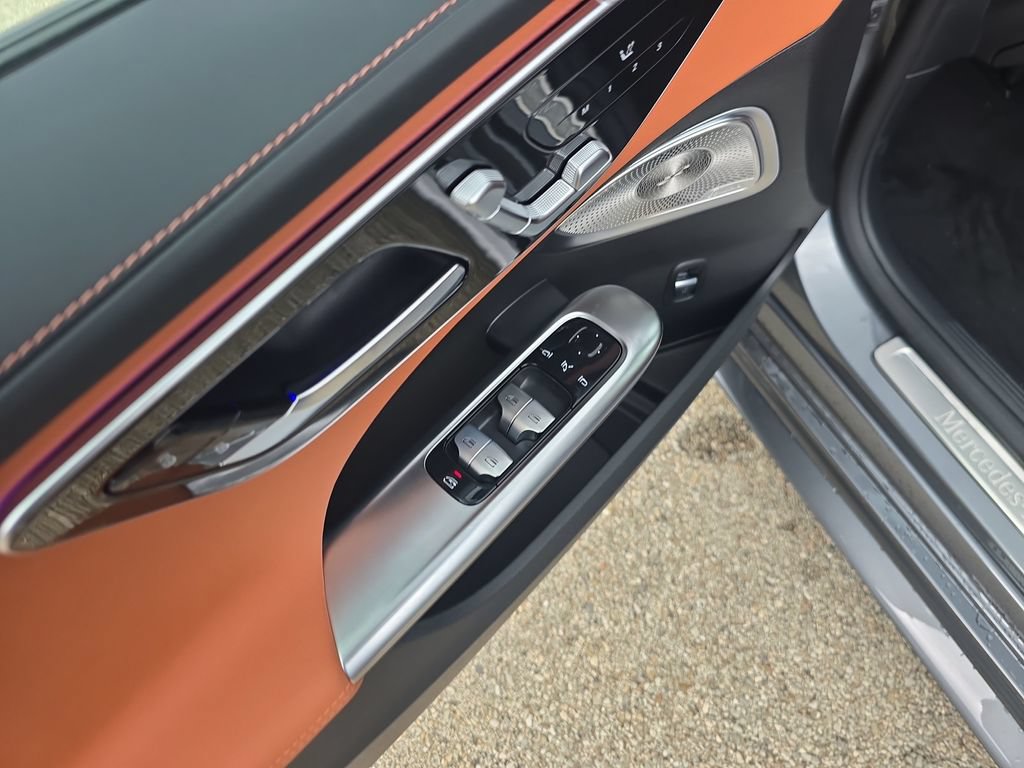 New 2026 Mercedes-Benz C 300 4MATIC Sedan image 11