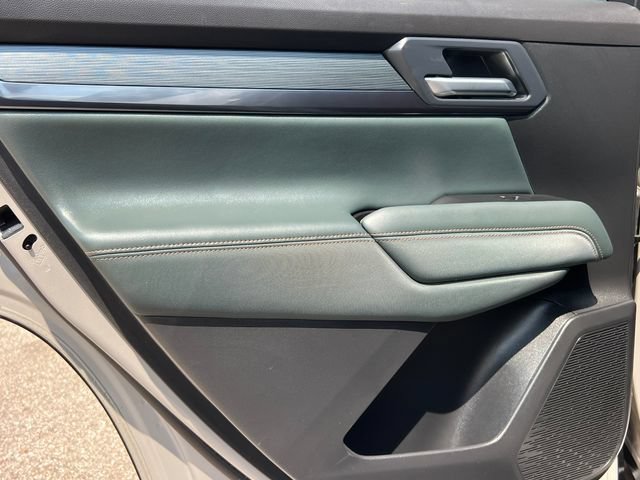 Used 2026 GMC Terrain AT4 w/ Convenience Package III AWD/4WD image 35
