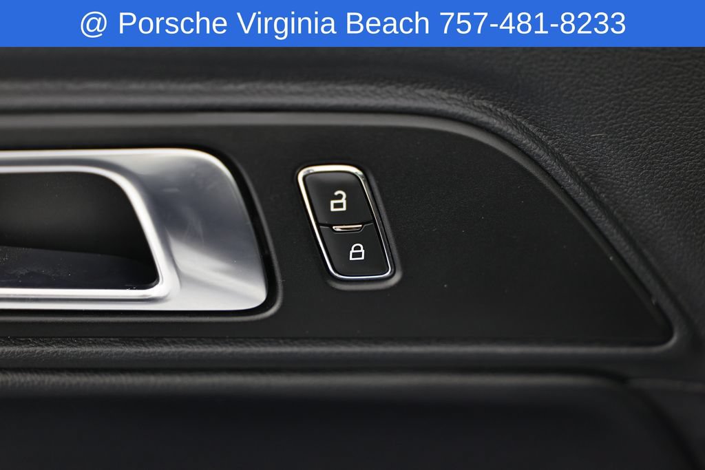 Used 2019 Ford Mustang GT Premium w/ GT Performance Package RWD image 18