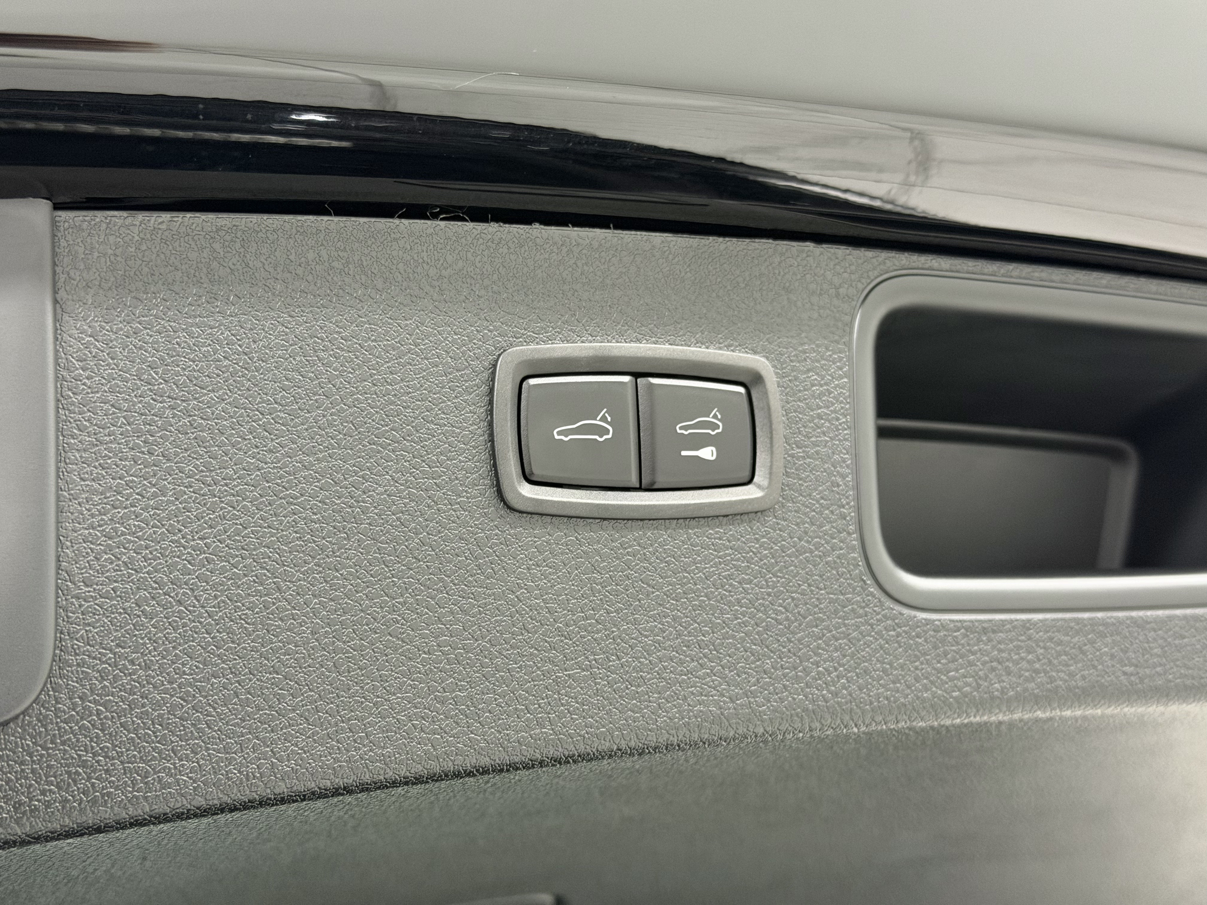 Used 2026 Porsche Macan GTS AWD/4WD image 65