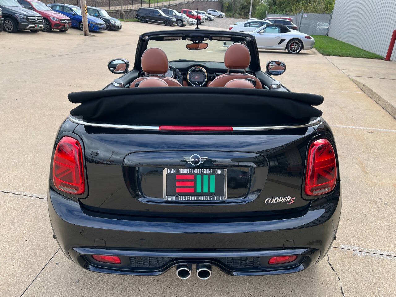 Used 2021 MINI Cooper S w/ Signature Upholstery Package FWD image 4