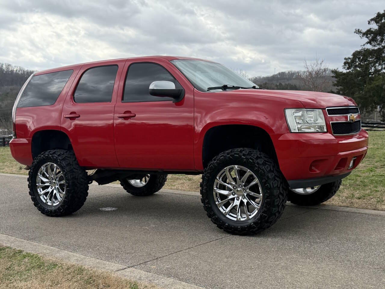Used 2014 Chevrolet Tahoe 4WD w/ Skid Plate Package image 8