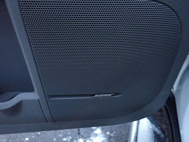 Used 2017 Chevrolet Traverse LT image 31