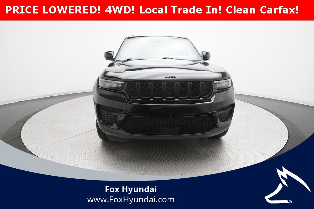 Used 2022 Jeep Grand Cherokee Altitude image 11