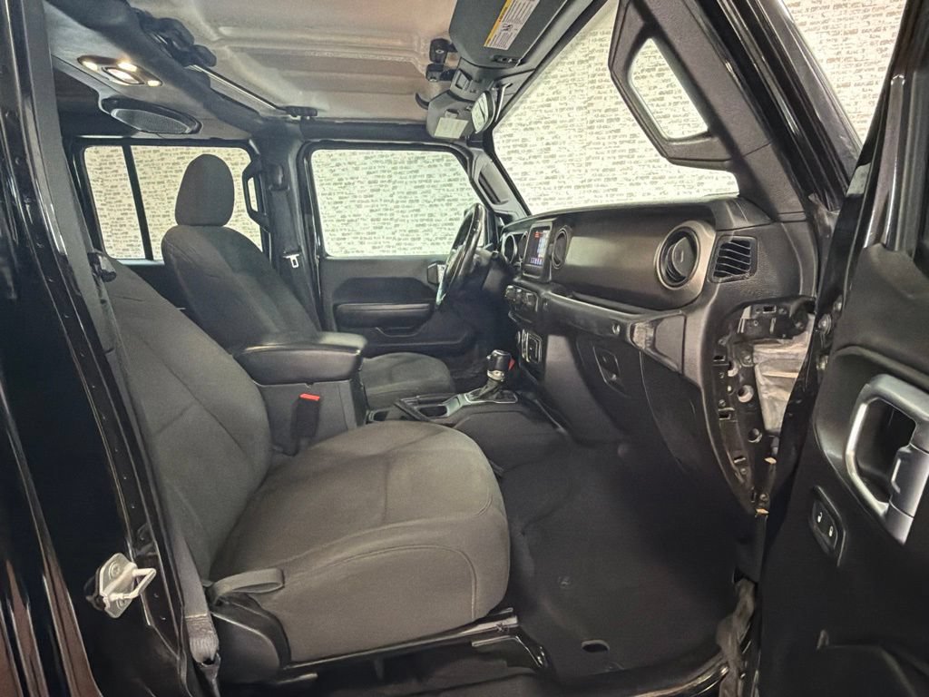 Used 2020 Jeep Gladiator Sport w/ Quick Order Package 24S AWD/4WD image 11