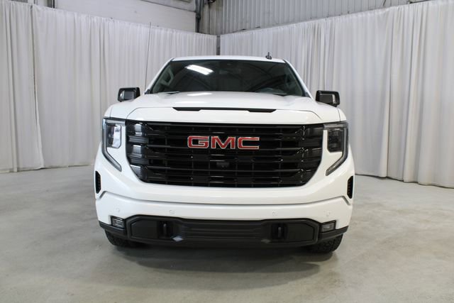 Used 2025 GMC Sierra 1500 Elevation w/ Elevation Premium Package AWD/4WD image 36