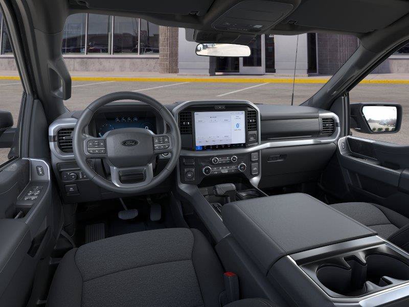 New 2026 Ford F150 XLT w/ XLT Black Appearance Package AWD/4WD image 9